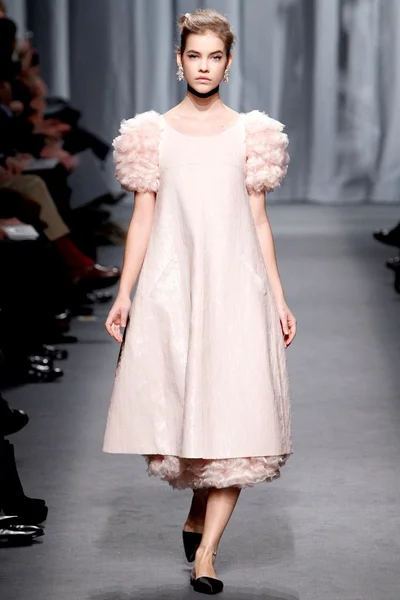 Look 29